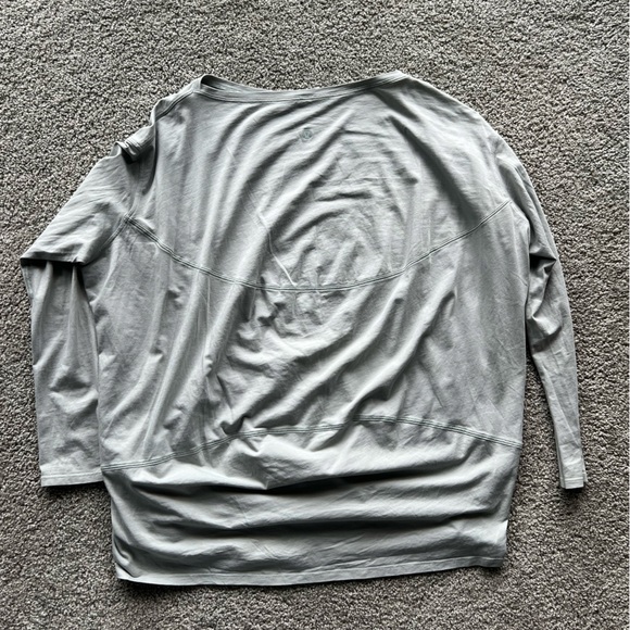 Lululemon long sleeve - Picture 6 of 6
